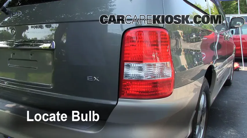 2003 Kia Sedona EX 3.5L V6 Lights Reverse Light (replace bulb)